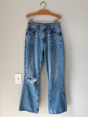American Eagle Highest Rise 90s Flare Jeans